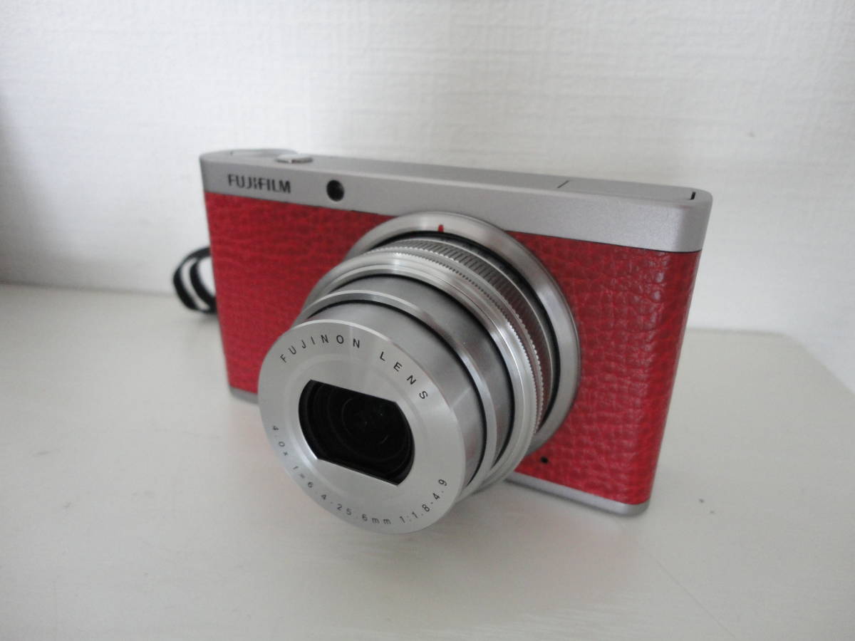FUJIFilm フジ XF1 赤 レッド 付属品 デジタルカメラ ジャンク