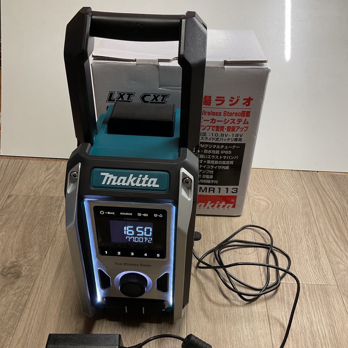 マキタ makita 充電式ラジオ MR113 青色10.8/14.4/18V 中古美品 