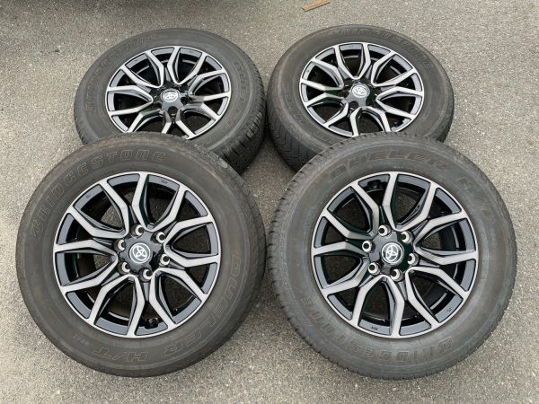 トヨタ 2022年登録☆ハイラックスZ GRスポーツ 純正 ホイールと トヨタ 2022年登録☆ハイラックスZ GRスポーツ 純正 ホイールと