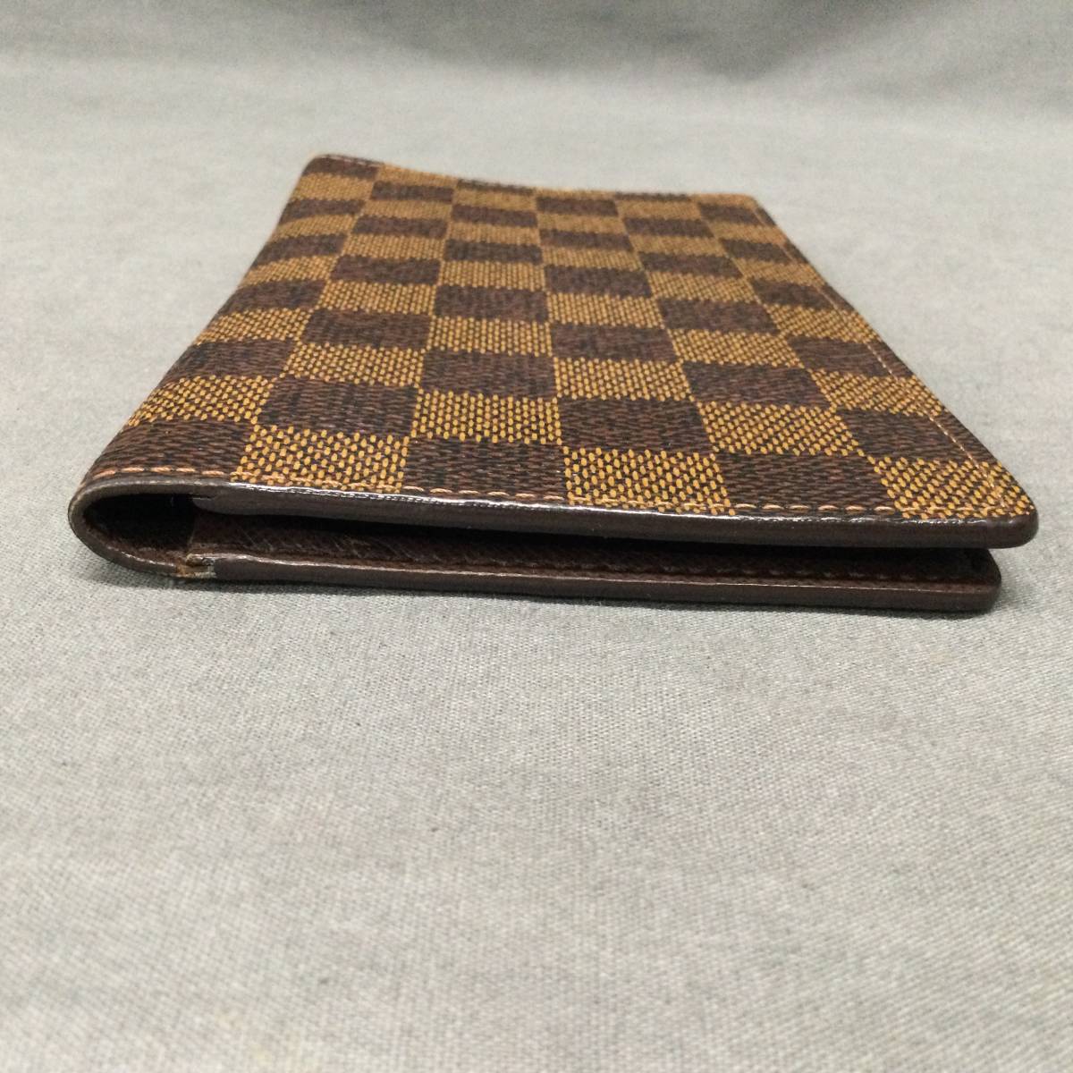 050911 243403 LOUIS VUITTON ルイヴィトン ポルトバルール・カルト