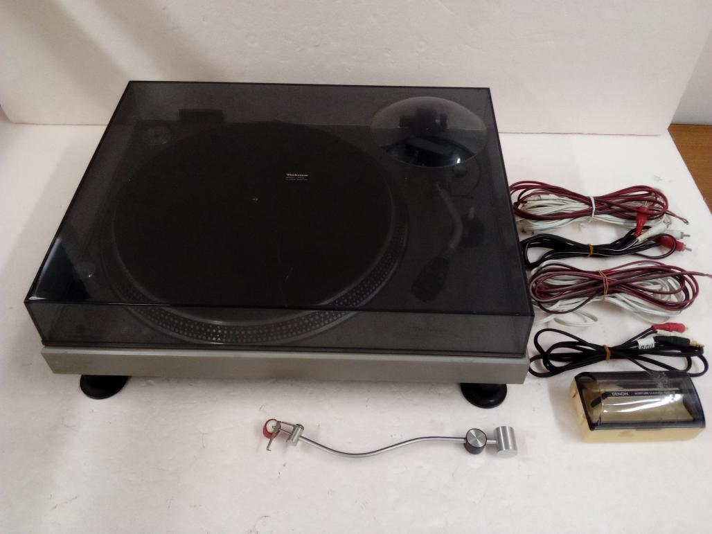 2097620)Technics SL-1200 ターンテーブル 動作未確認