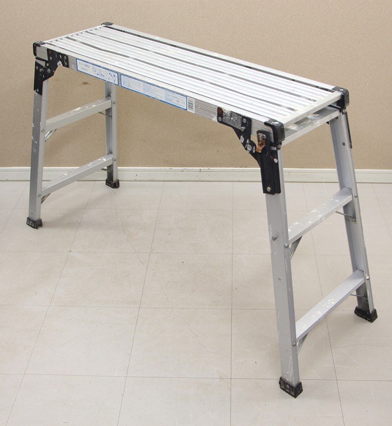 【定番人気，人気SALE】 アルミ作業台 脚立 馬 踏台 足場台 NAS-75 洗車台 高さ75cm&times;幅100cm&times;奥行31cm 最大使用荷重100kg(その他)｜売買されたオークション情報、yahooの商品情報をアーカイブ公開 - オークファン その他
