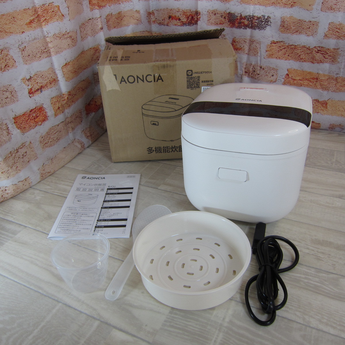 9402PB23【美品】炊飯器 一人暮らし 3合炊き ひとり暮らし用 小型 3.5合適用 マイコン式 タッチパネル S-RC018F AONCIA