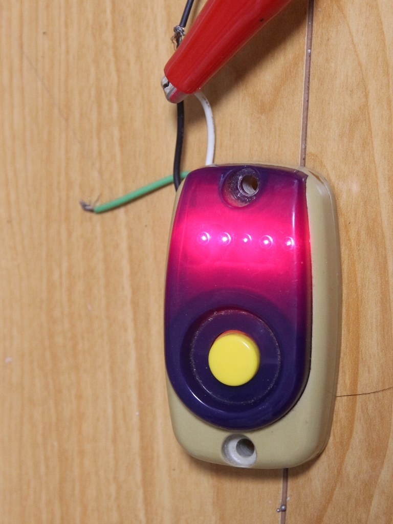 ピンポン♪台湾向け降車ボタン(エスライトKSP-400ベース)　LED・本体アース