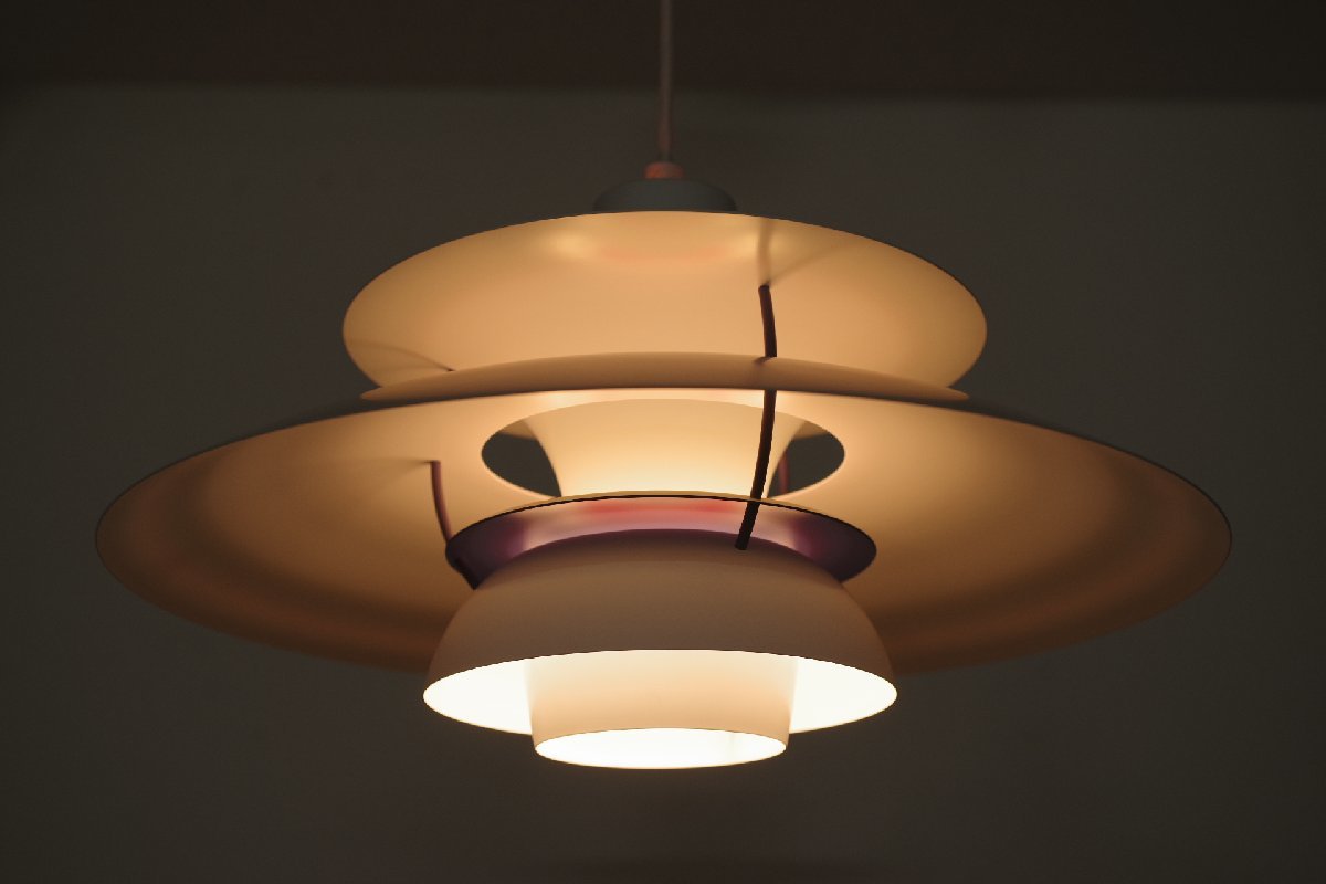 展示品 louis poulsen ルイスポールセン PH5 デンマーク製 ポール・ヘニングセン ペンダントライト クラシックホワイト モダン 定価16万