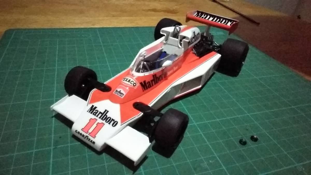 タミヤ 1/20 マクラーレンM23 ジェームスハント