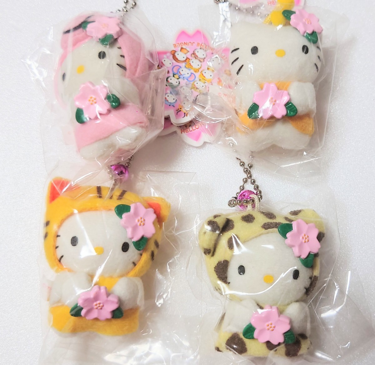 非売品 ハローキティ ジャングル 桜 ぬいぐるみ マスコット ボール