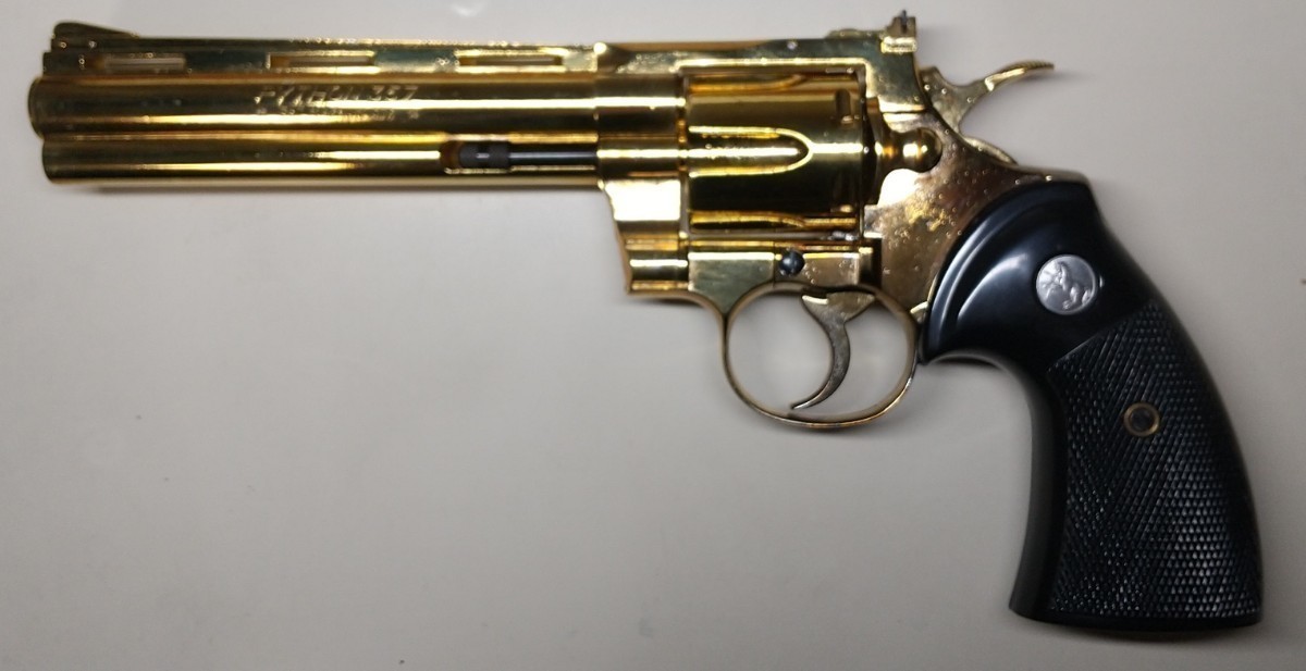 未発火 金属製モデルガン SMGマーク 国際産業 PYTHON 357 6”(パイソン