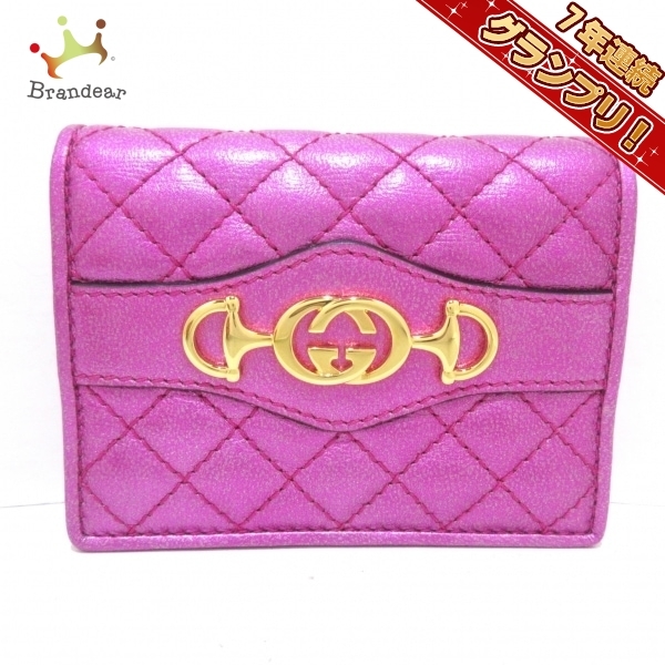 待望の再販開始 GUCCIピンク レザー 二つ折り財布
