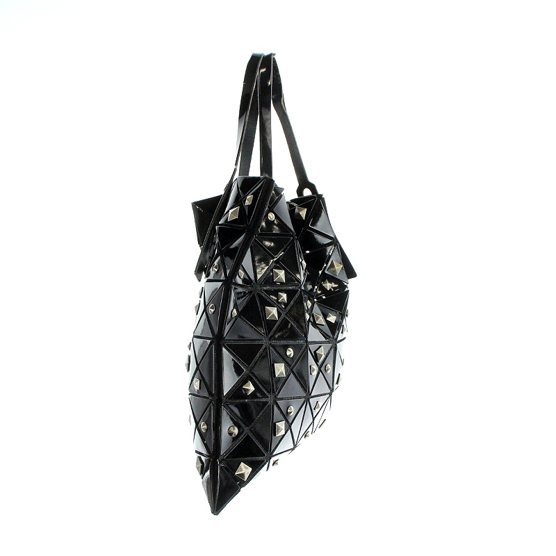 バオバオ イッセイミヤケ BAOBAO ISSEY MIYAKE トートバッグ スタッズ
