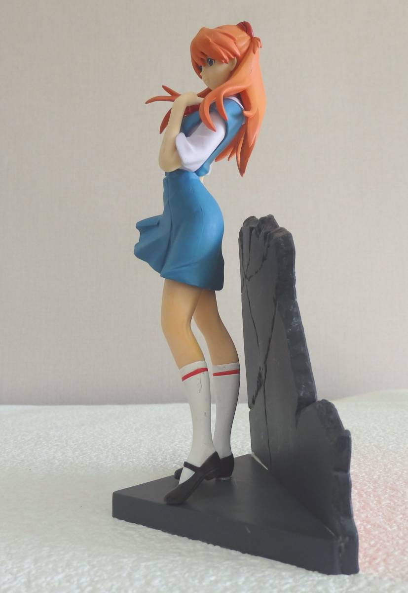 ヱヴァンゲリヲン新劇場版 EX制服フィギュア 惣流・アスカ・ラングレー  