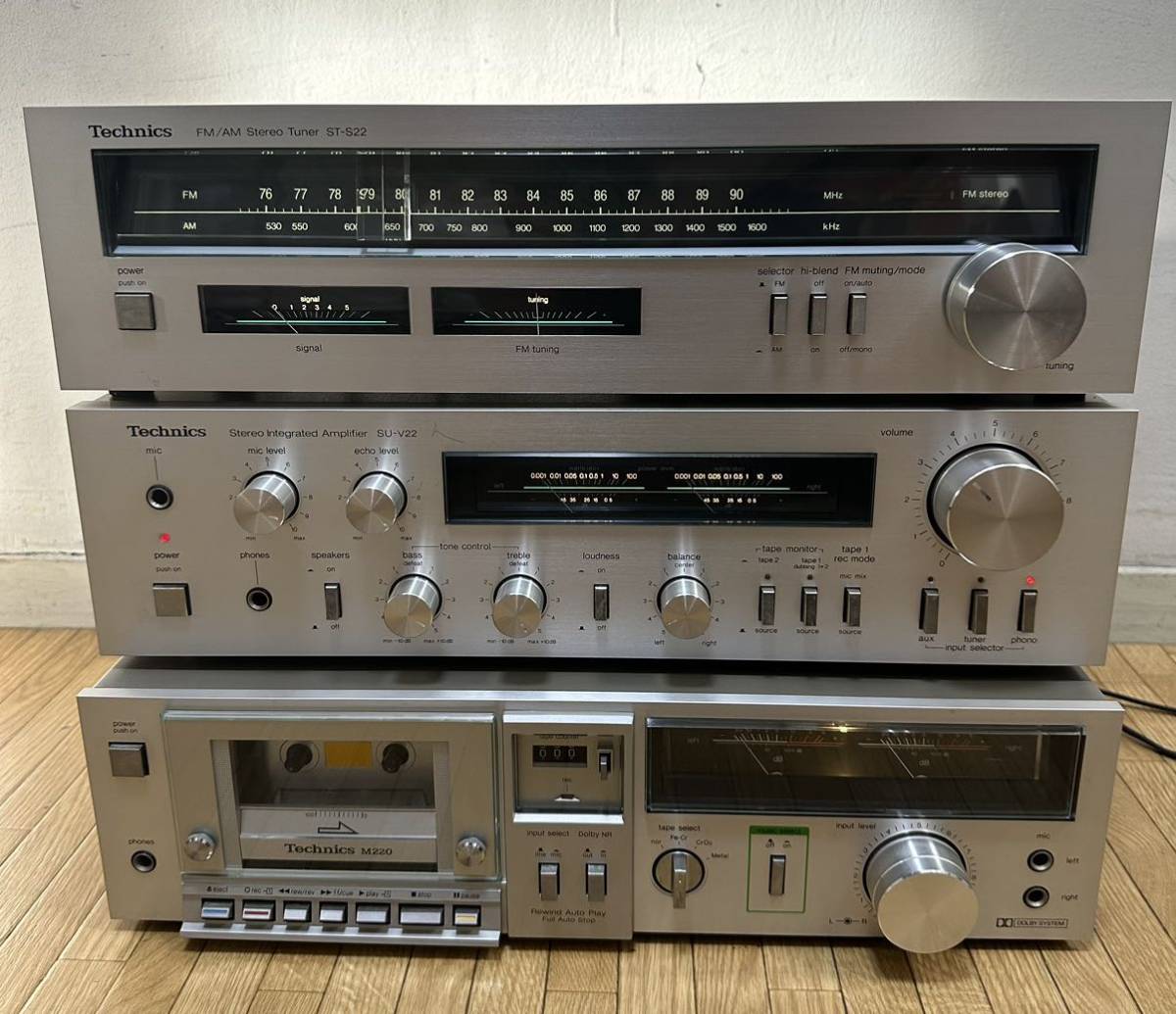 ONKYO FR-N9EX システムコンポ CD MD D-N9EX リモコン欠品 通電のみ
