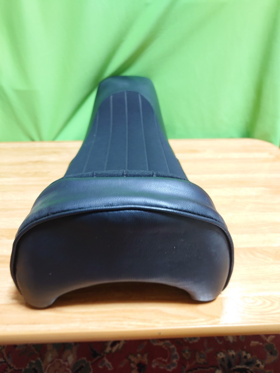 ホンダ純正部品 CB72 Yシート 新品です 検 CB72 CB77 CL72 CB92 CS92