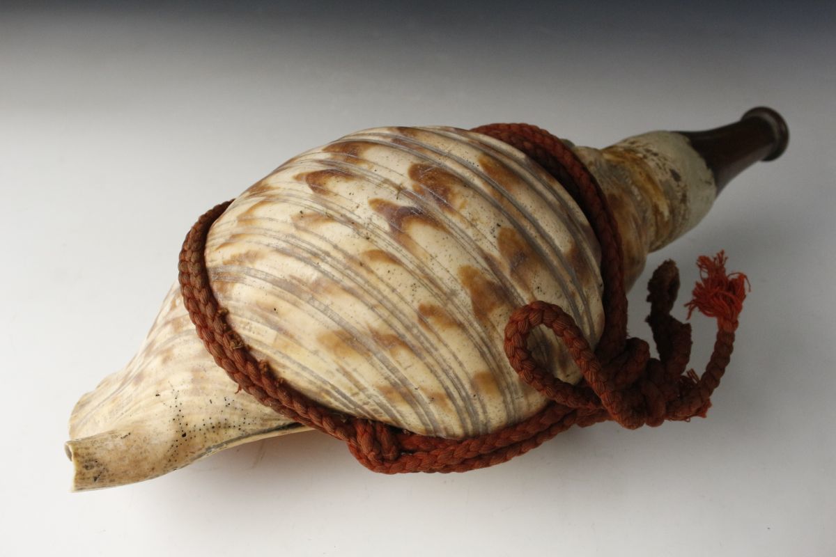 LIG】時代 山伏道具 法螺貝 笛 35㎝ 護摩 密教 真言宗 楽器 [.O]23.9