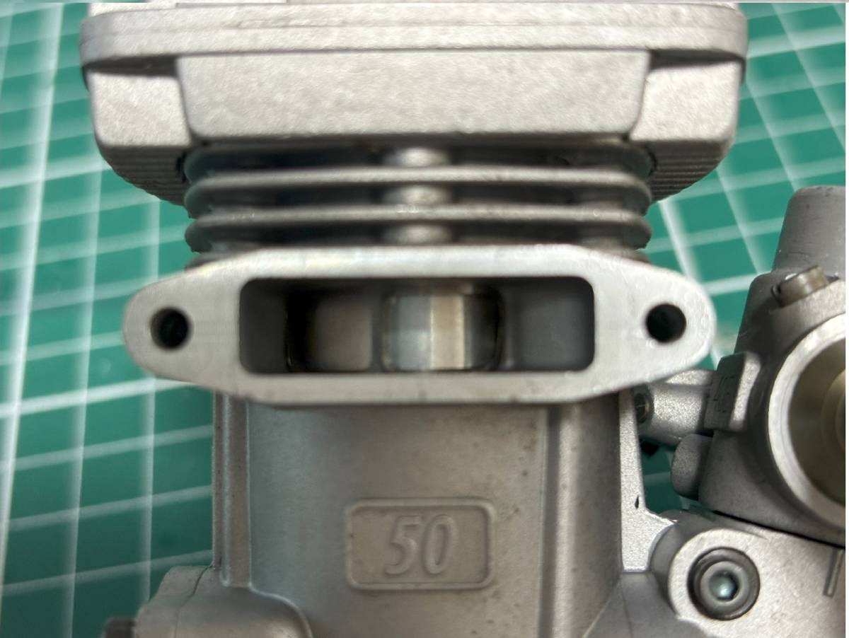 ヒロボースカディ50 未飛行 50SXエンジン付 ラジコンヘリコプター 