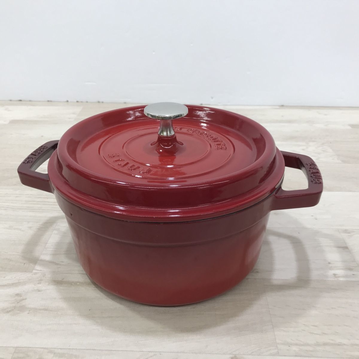 LA COCOTTE STAUB ココット ストウブ 両手鍋 鉄鍋 20 レッド[N7428
