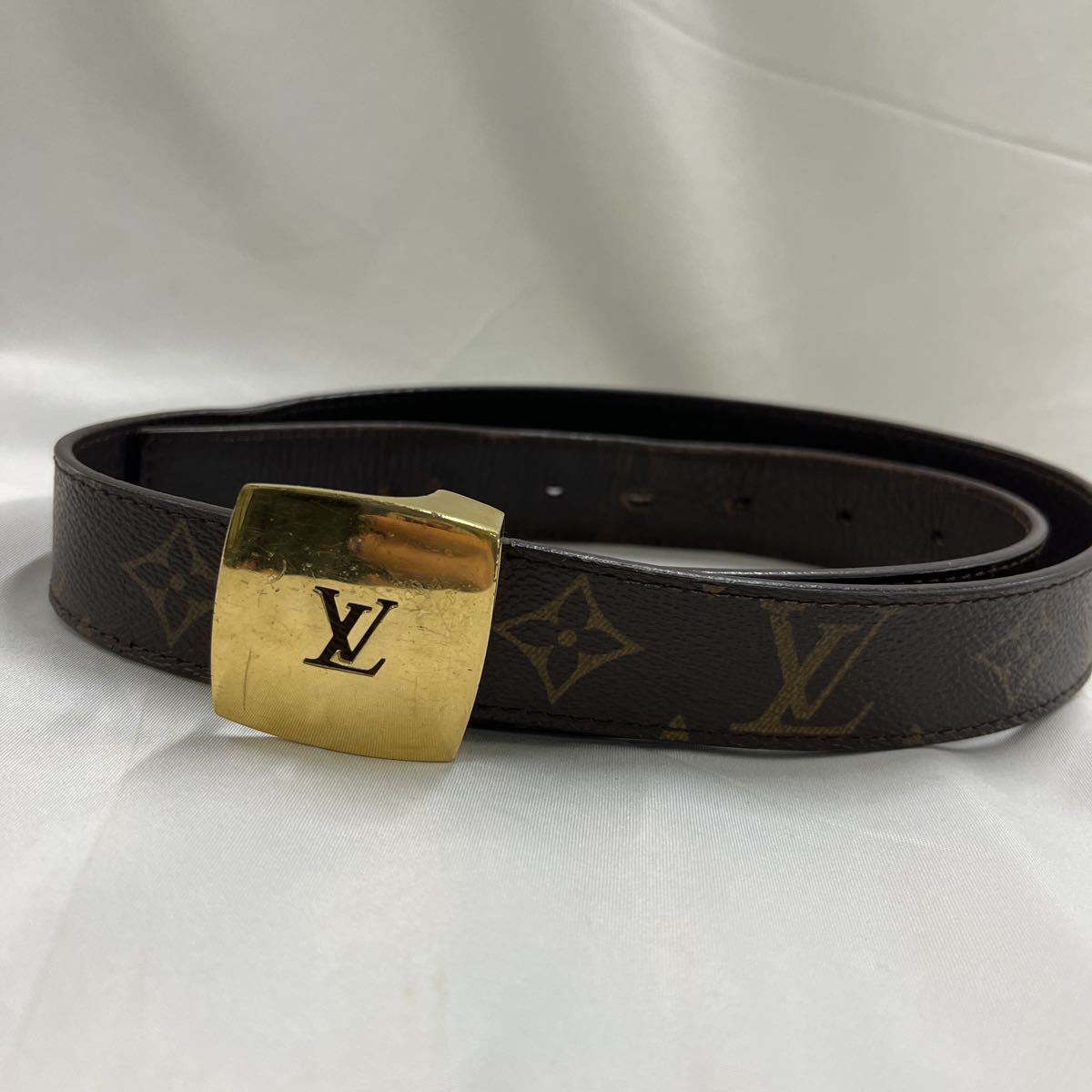 ④ルイ ヴィトン ベルト サンチュール LVカット モノグラム ゴールドバックル Louis Vuitton 【1円スタート】ルイヴィトン LOUIS VUITTON