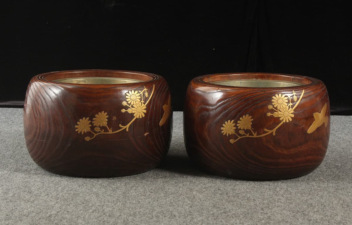 UT079 【西村商店 金澤 西村勝 作】昭和六年 時代桐蒔絵火鉢 一対 径