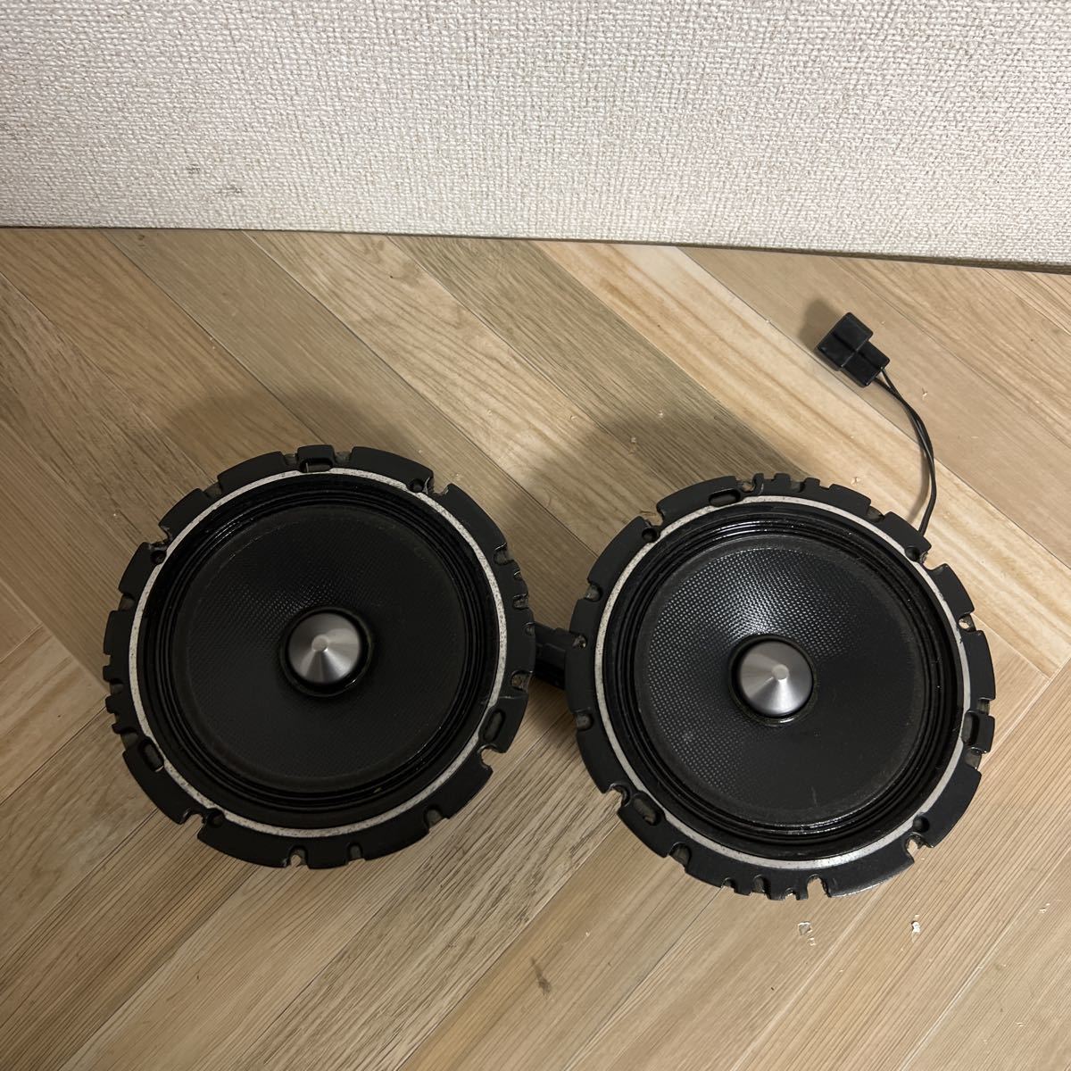 カロッツェリアスピーカー　TS-C1610A 中古品です。　 