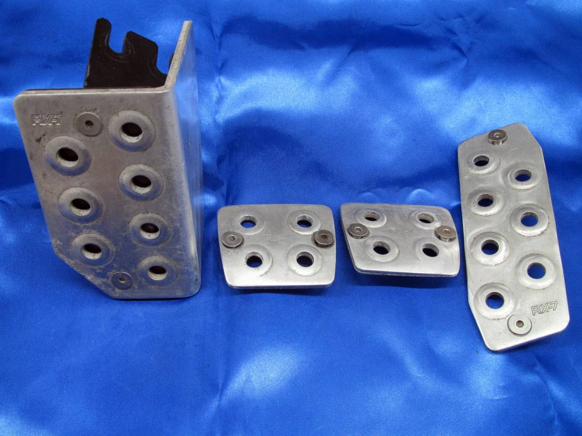 RX-7 FD3S 純正オプション アクセルペダル フットレストカバー 中古品