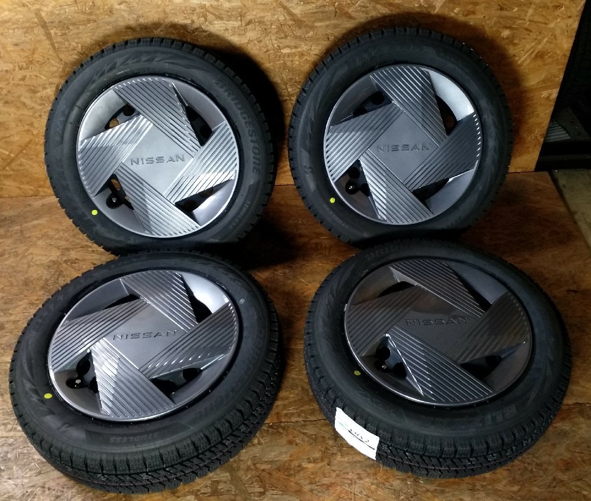 【送料無料】ブリヂストン VRX2 155/65R14 75Q 2023年製 日産純正スチールホイール付(サクラ) 4.5J 4/100 +46 1台分セット デイズ EK 流用