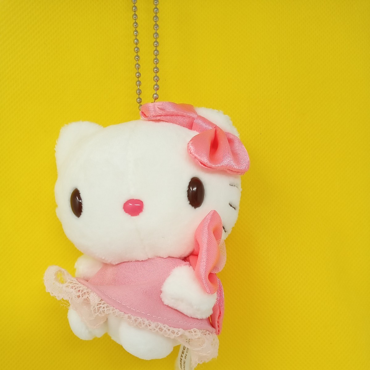 レア　ハローキティ ピュアリボン　Pure Ribbon 2010 マスコット　ドール　ぬいぐるみ　ボールチェーン　バッグチャーム　ドレス