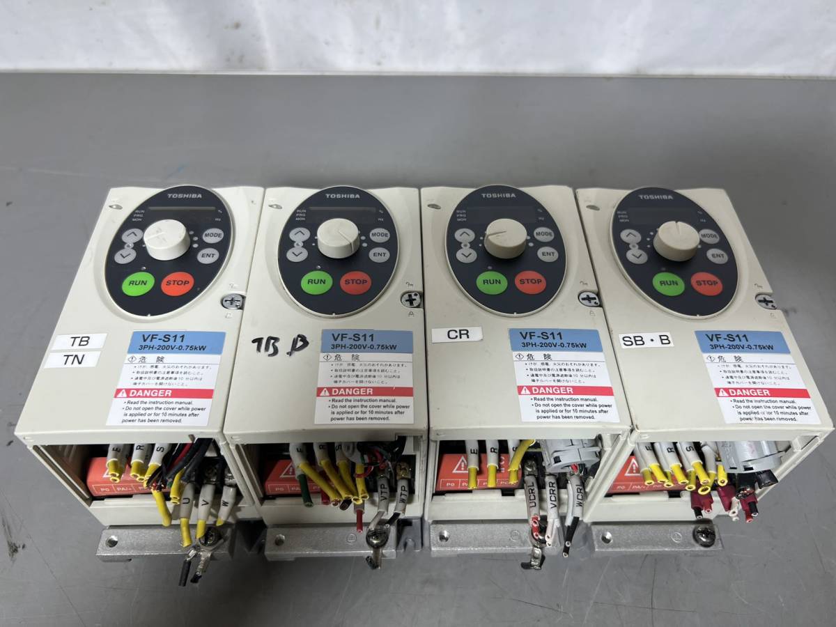 東芝 TOSHIBA インバーター VF-S11 3PH-200v-0.75kW ☆ 東芝 東芝 TOSHIBA インバーター VF-S11 3PH-200v-0.75kW ☆ 東芝