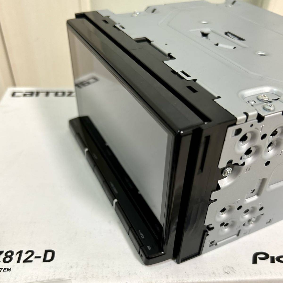 メーカー修理済み カロッツェリア 地デジ メモリー ナビ AVIC-RZ711 