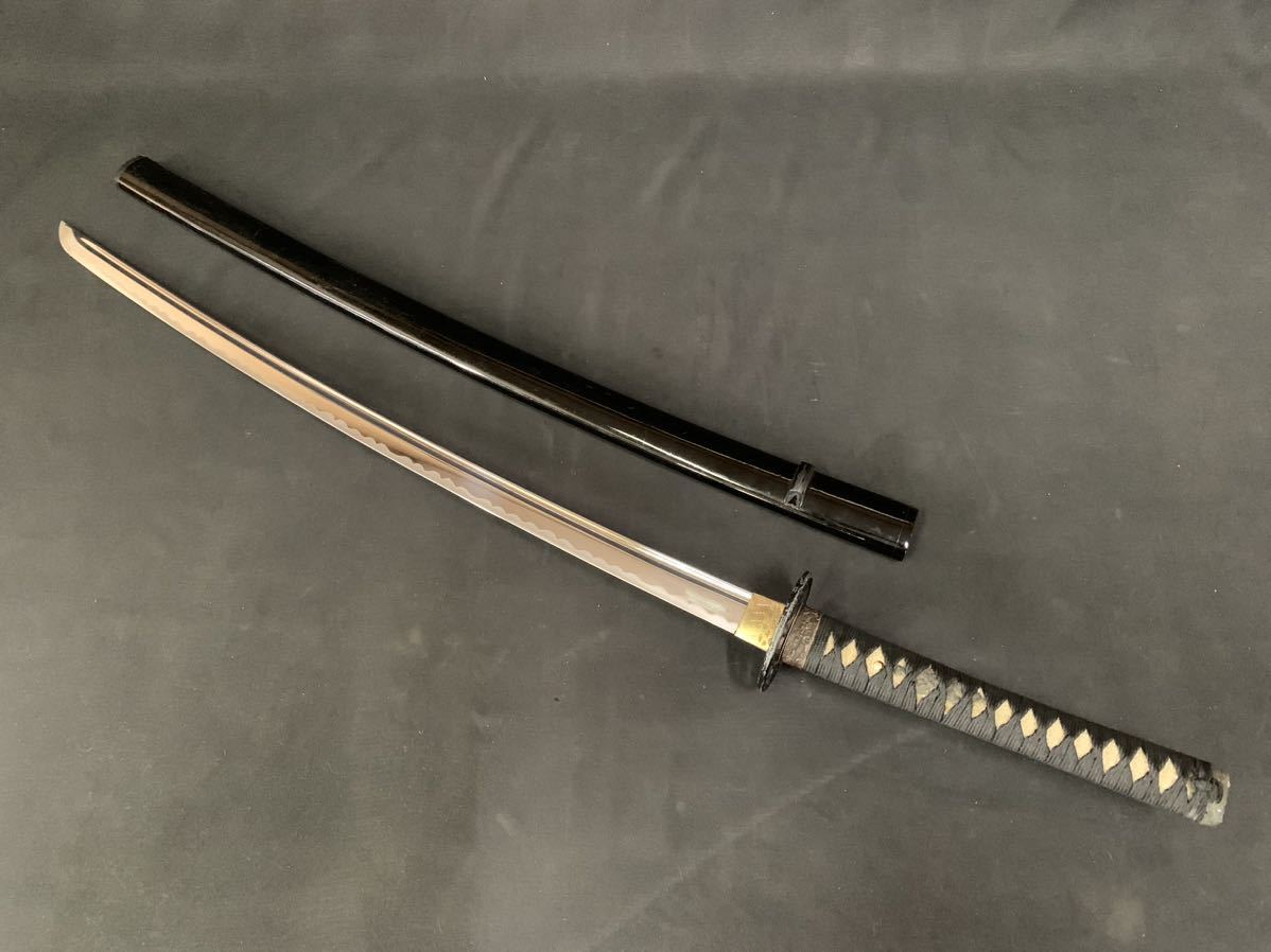 新作登場，本物保証 居合刀 鞘入り約99cm 重さ約996g 樋入り 龍拵え 日本刀 模造刀/現状渡し(模造刀)｜売買されたオークション情報、yahooの商品情報をアーカイブ公開 - オークファン 模造刀