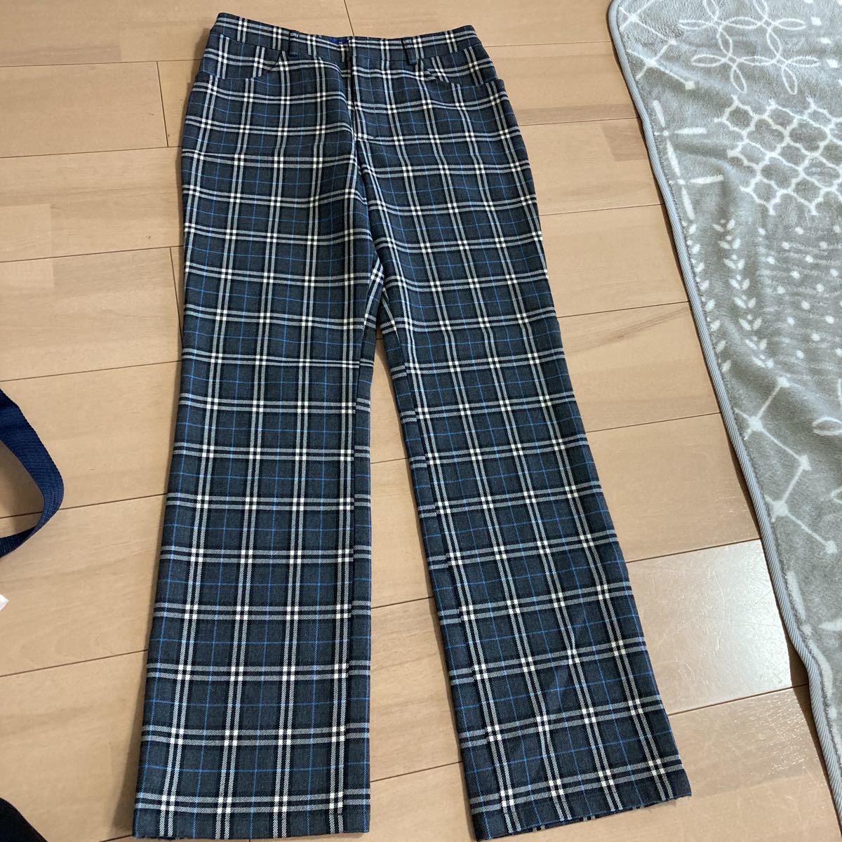 新品 バーバリー ブルーレーベル 38 m チェック ズボン ボトムス