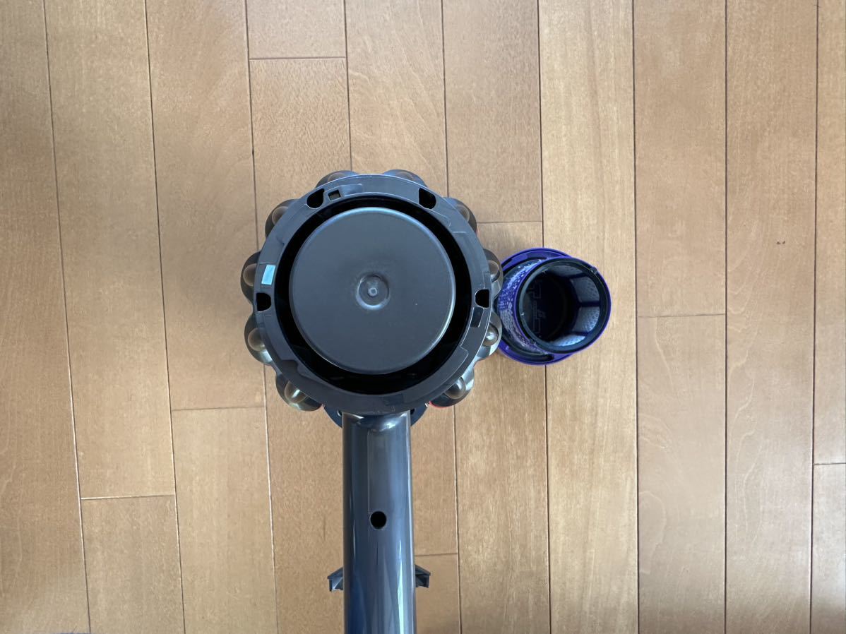 Dyson V10 Fluffy SV12 サイクロン式 コードレス掃除機 ジャンク　ダイソン V10 Dyson Cyclone SV12FF Fluffy+ LF)」の人気商品一覧・価格