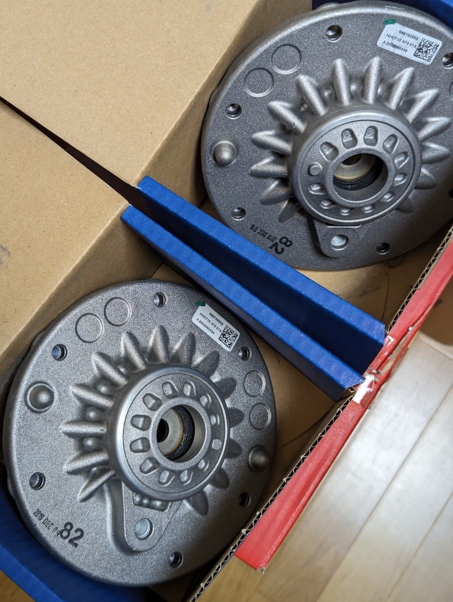 BMW F30 前 アッパーマウント左右セット 新品 未使用