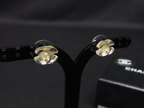 CHANEL シャネル ココマーク AB1771 カメリア ココマークフェイク