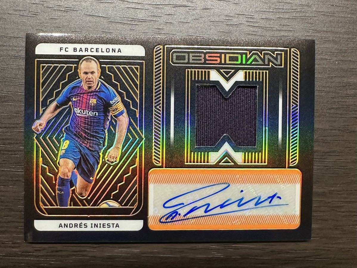 イニエスタ 直筆サイン入り ファイル 激レア 10枚限定 イニエスタ 直筆サイン Panini Obsidian 2022-23