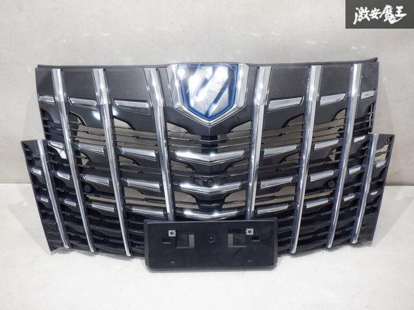 トヨタ純正 AYH30W アルファード ハイブリッド HV 後期 フロントグリル ラジエーターグリル 53101-58360 カメラ付 センサー付 棚2M13