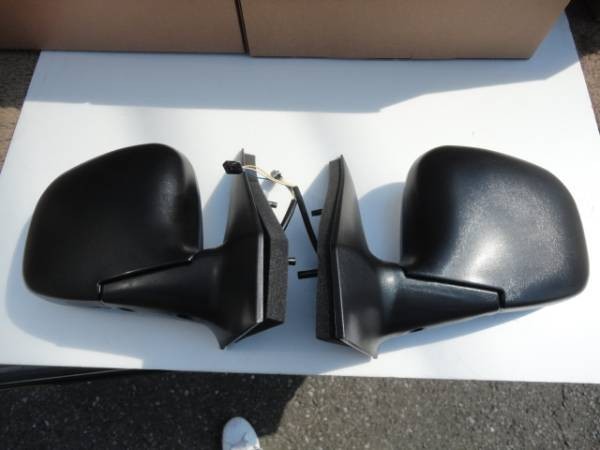 新品未使用 業販OK 00-05 シボレーアストロ サファリ D車 ドアミラー