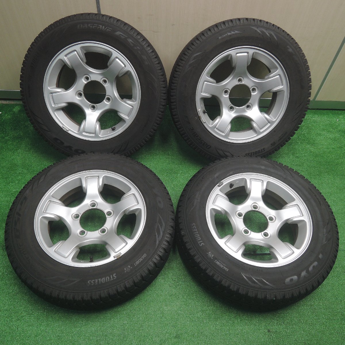 4本価格★スズキ JB23W ジムニー 純正 スタッドレス 175/80R16 トーヨー オブザーブ GSi-5 16インチ PCD139.7/5H★