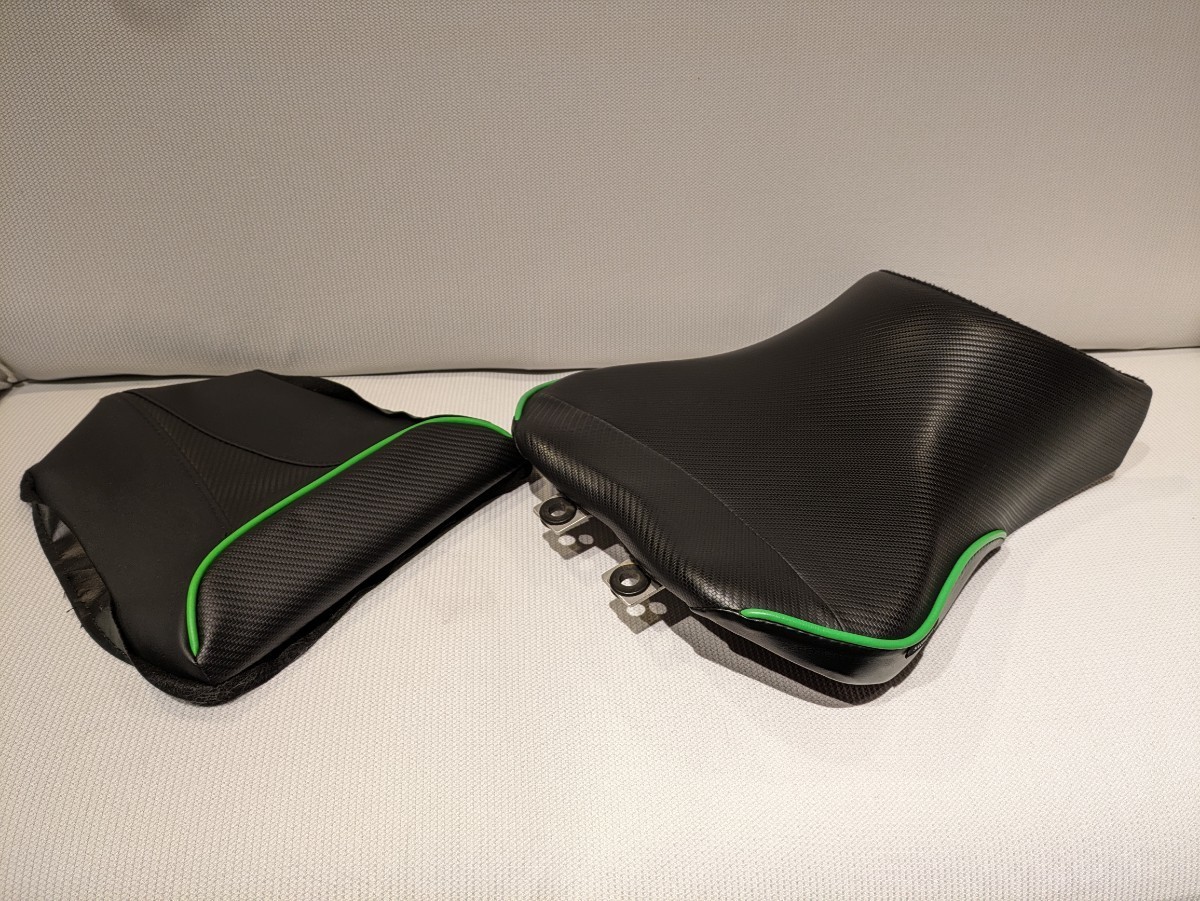 カワサキ Ninja1000(ZXT00G 2012年) SARGENT シート (おまけ付き