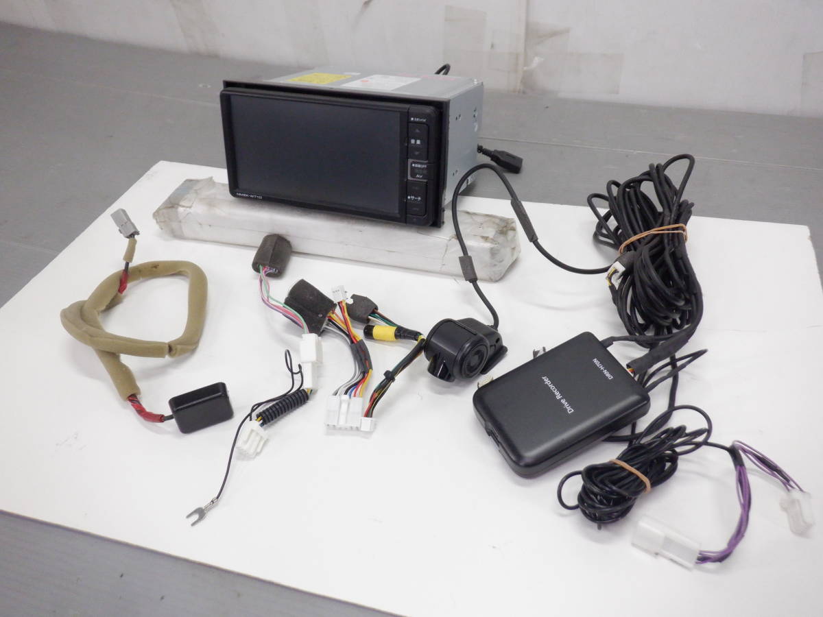 ダイハツ純正 NMZK-W71D 2DIN ワイド メモリー ナビ 地図 2020年 ドライブレコーダー DRN-H70N 付属 地デジTV USB DVDビデオ/14【5-30159】