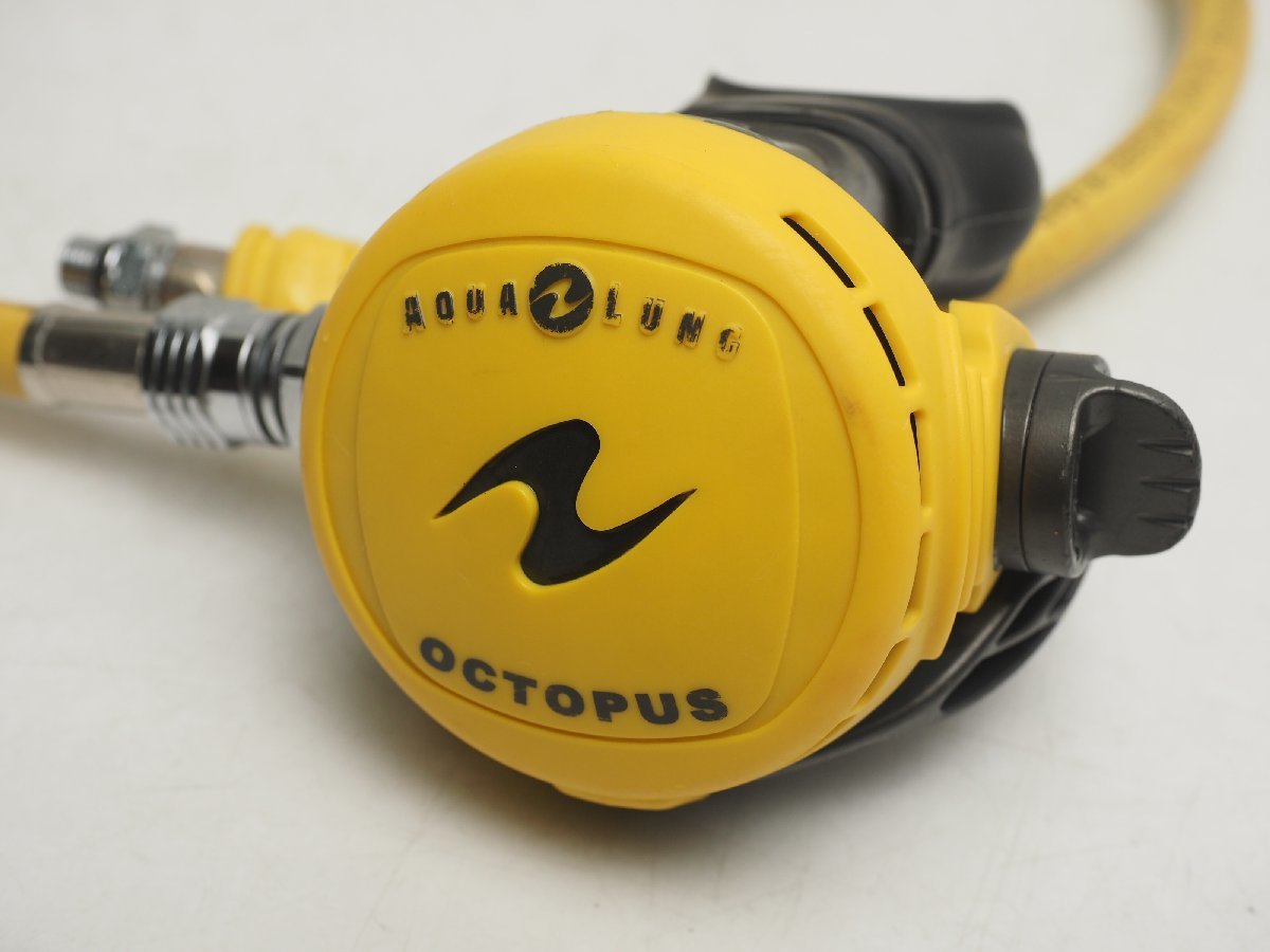 USED AQUALUNG アクアラング オクトパス 動作確認済 スキューバ