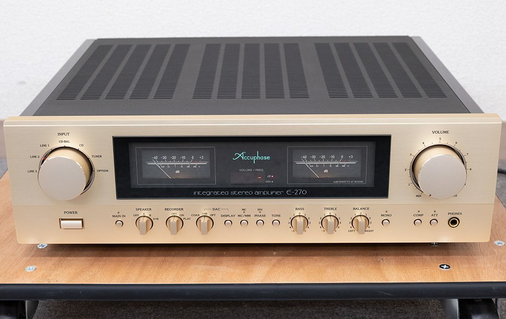  アキュフェーズ Accuphase E-270 プリメインアンプ(アキュフェーズ)｜売買されたオークション情報、yahooの商品情報をアーカイブ公開 - オークファン アキュフェーズ