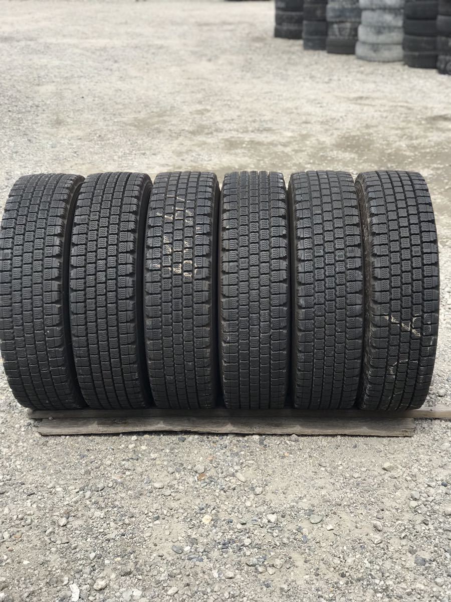 2824 ブリヂストン 245/80R17.5 スタッドレス 6本セット ブリヂストン 2824 ブリヂストン 245/80R17.5 スタッドレス 6本セット ブリヂストン