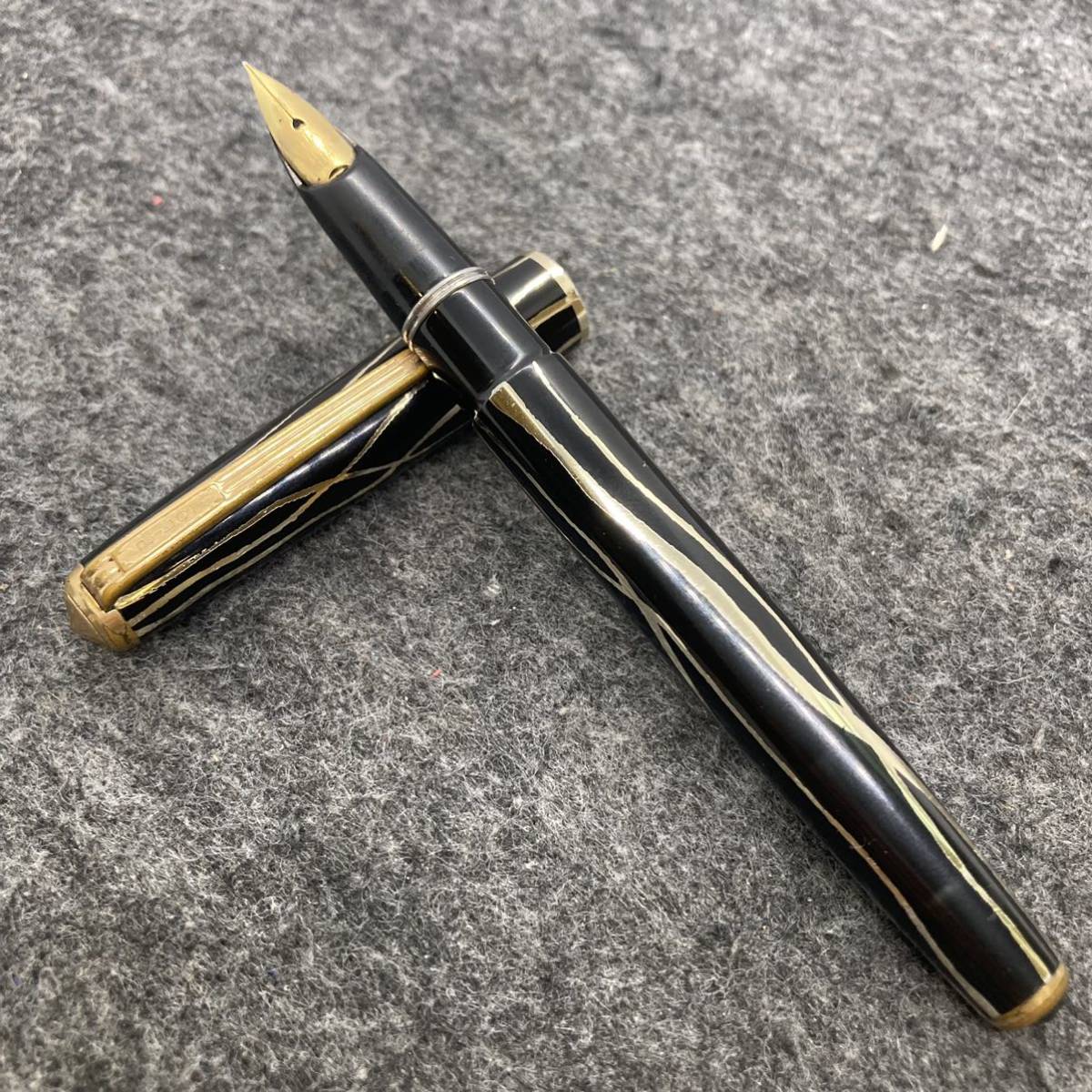 PE740□PILOT パイロット 万年筆 SUPER スーパー ペン先 14K ブラック