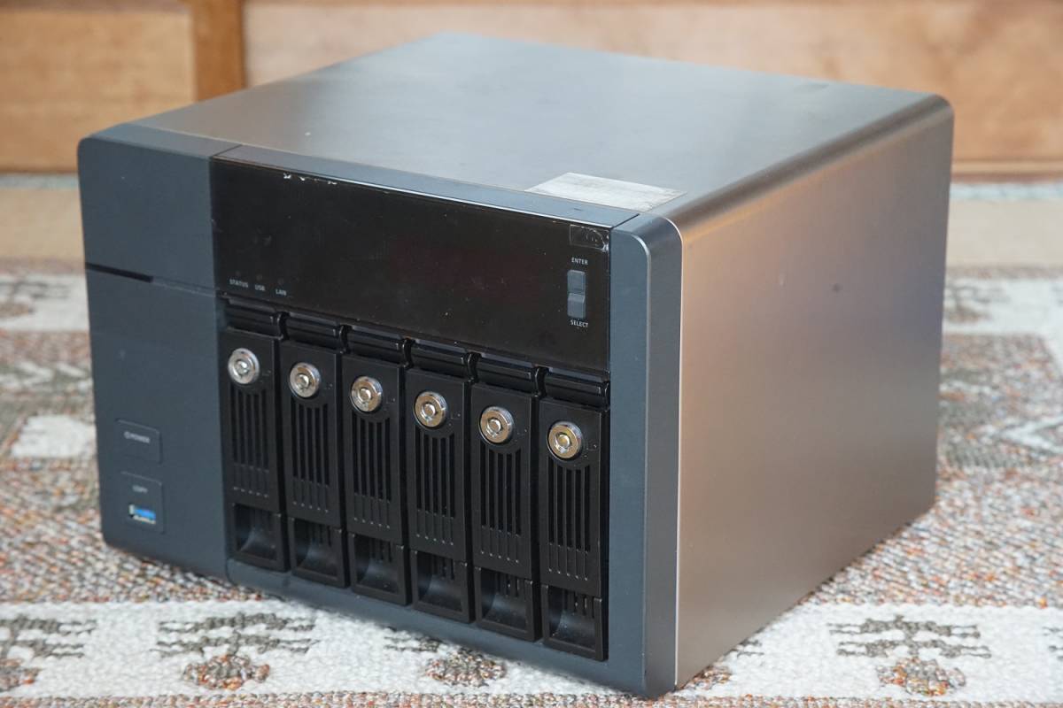 QNAP TS-653Pro 6ベイNAS（Quad-Core Celeronモデル）中古 QTS5.1
