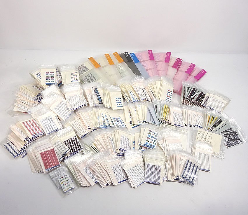 緑屋h■ 鉄道模型　車番シール　行先シール　大量約２Kg　まとめて　Nゲージ　コレクター収集品　　bnit/10-333/6-5#80