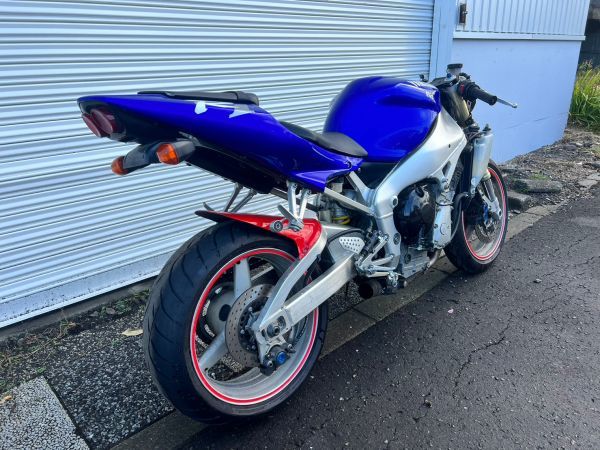 たーつです(^^) ヤマハ YZF-R1 RN041 動画あり 1スタ (検 Ninja ハヤブサ GSX RG