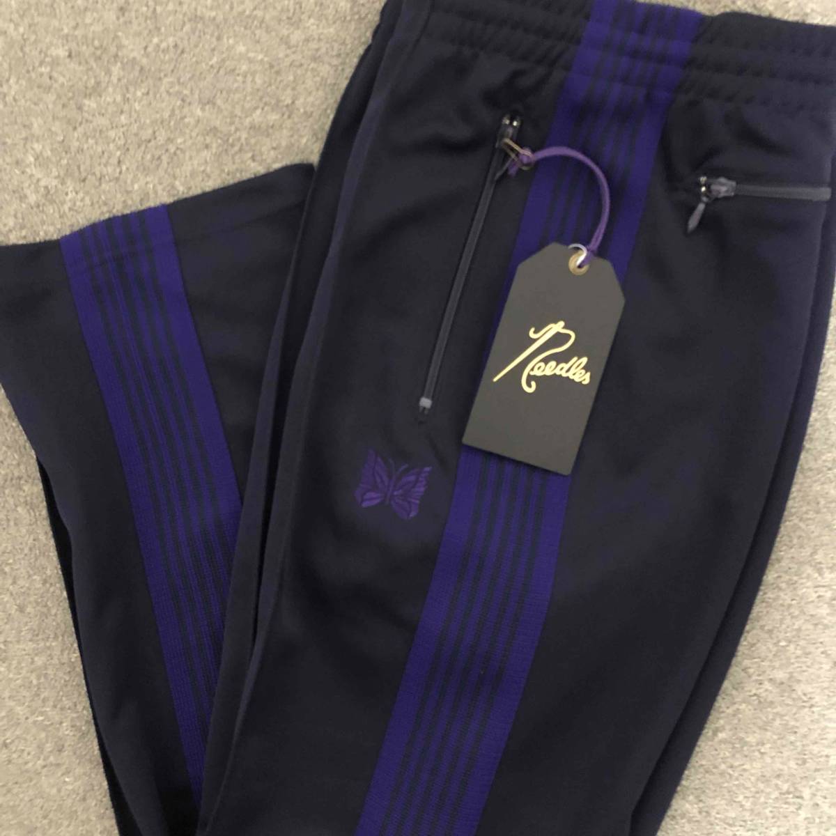 新品 未使用 Needles サイズL Narrow Track Pant Poly Smooth Navy ニードルズ ナロー トラック パンツ ポリ スムース ネイビー