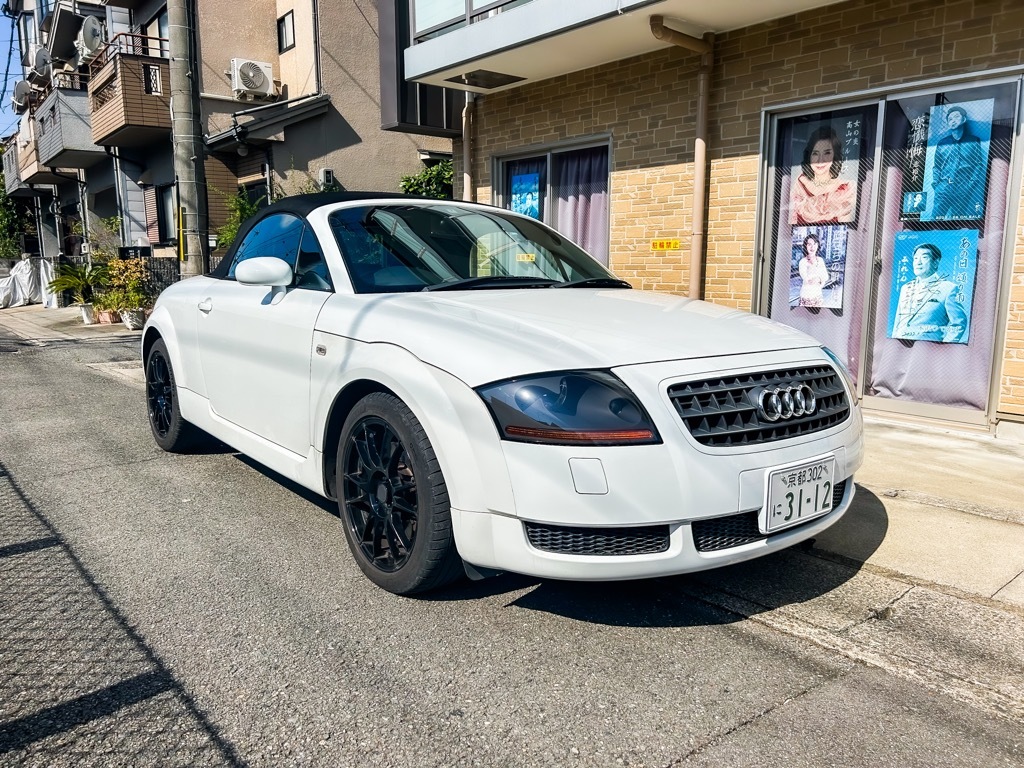 アウディTTロードスター 売り切り！電動オープン！エンジン良好