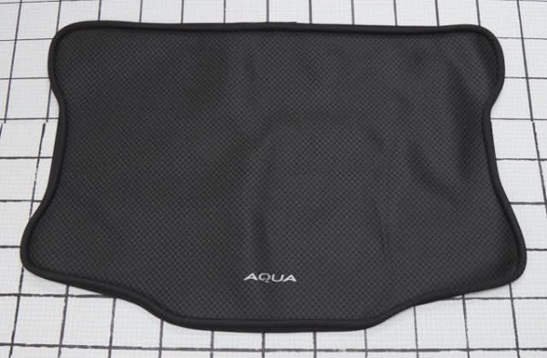 ★TOYOTA★ AQUA（アクア ）純正　ラゲッジソフト トレイ トランクマット「ブラック」 SL7384