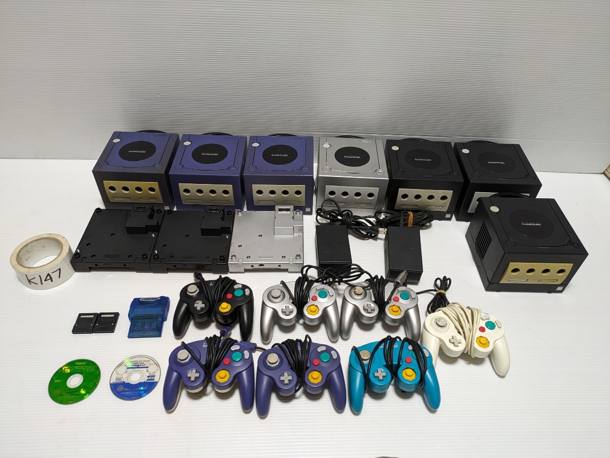 Nintendo 任天堂 ゲームキューブ DOL-001 7個 コントローラー DOL-003 7個 DVD2個 DOL-014 2個 DOL-002 2個 DOL-017 3個 動作確認済み